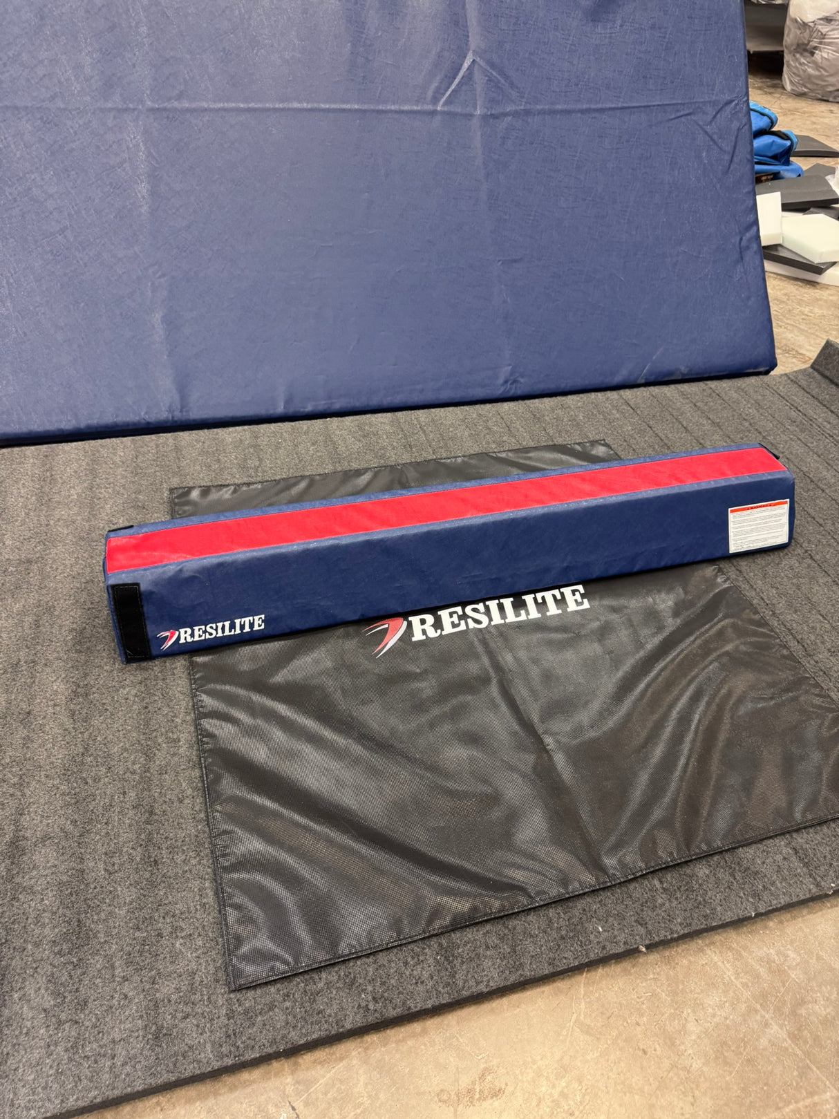 The Mat Grip Two-Sided Non-Skid Pad4 x 4 Non-Skid Mat Pad