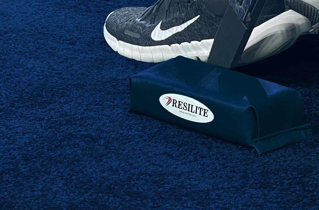 Carpet Corners for Wrestling Mats (Blue and Red)