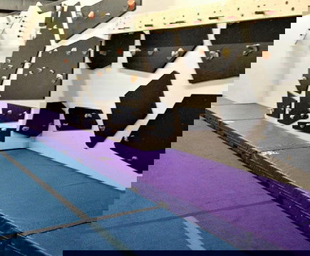 Climbing Wall Mat System Quote Request - Resilite Mats