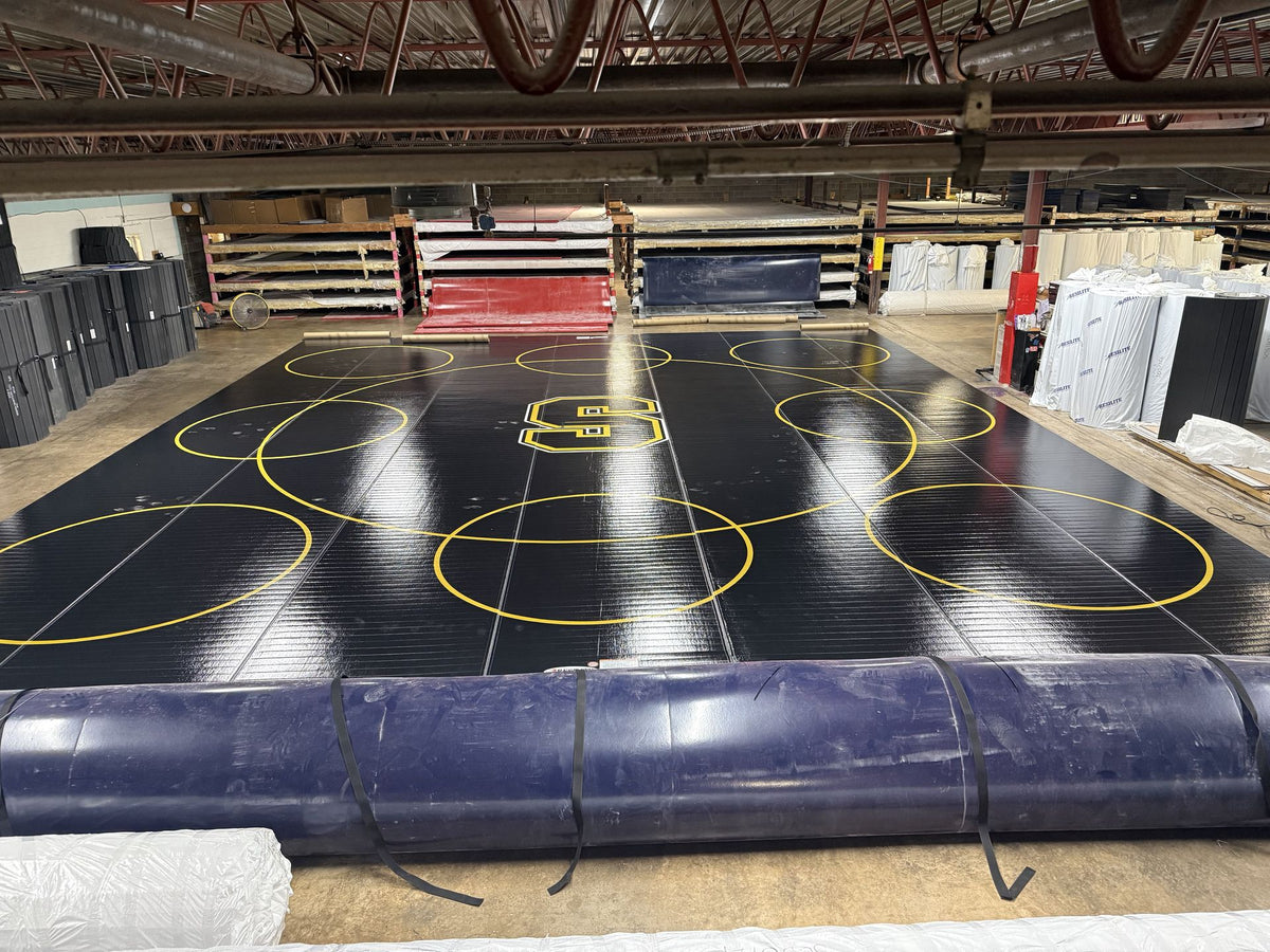 Flex 3 Wrestling Mat 41' 4"' x 47' Black 7 Sections