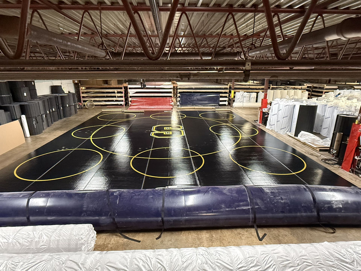 Flex 3 Wrestling Mat 41' 4"' x 47' Black 7 Sections