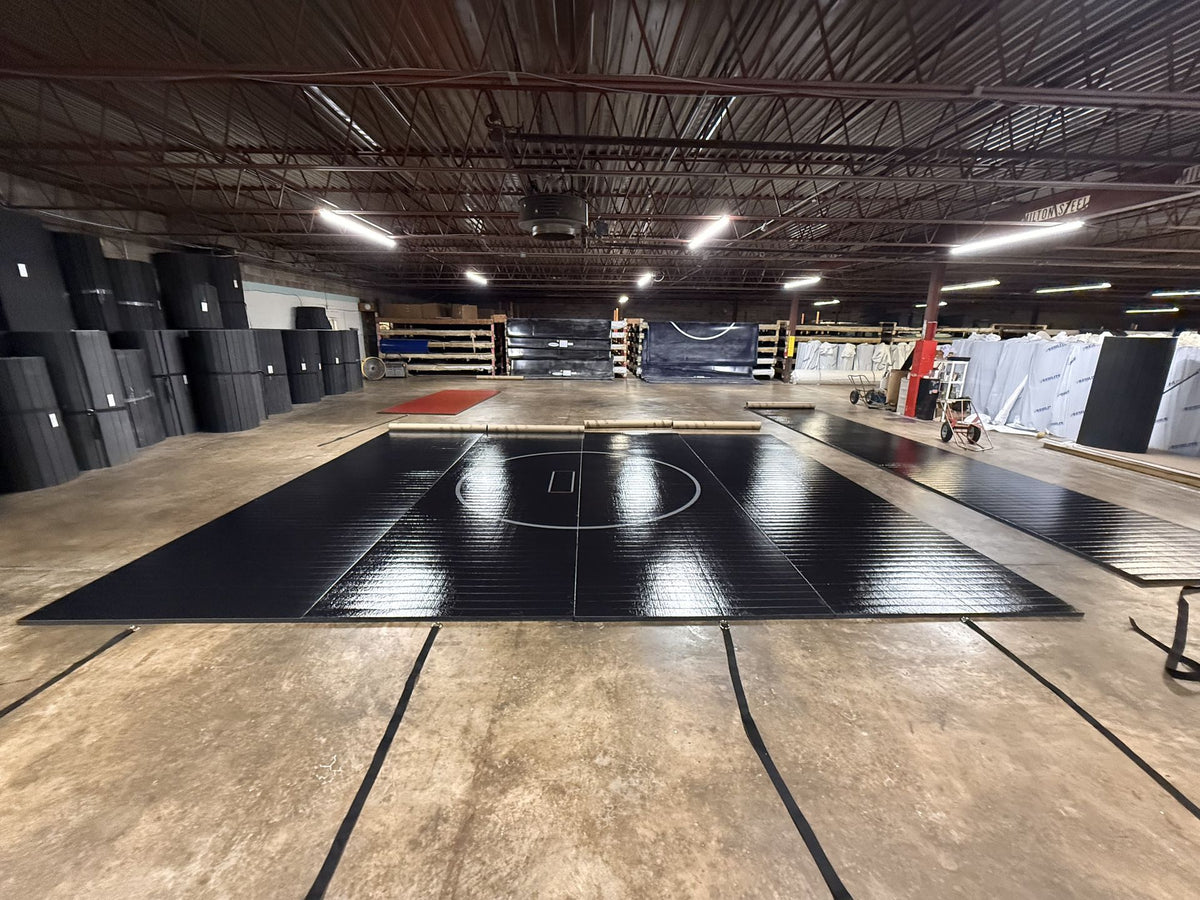 Flex 3 Wrestling Mat 24' x 20' Black 4 Sections
