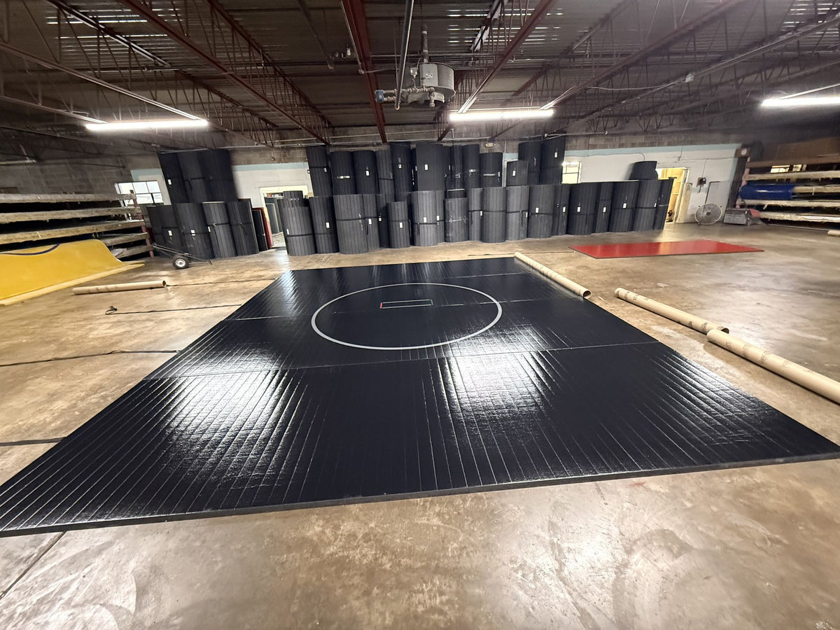 Flex 3 Wrestling Mat 24' x 20' Black 4 Sections