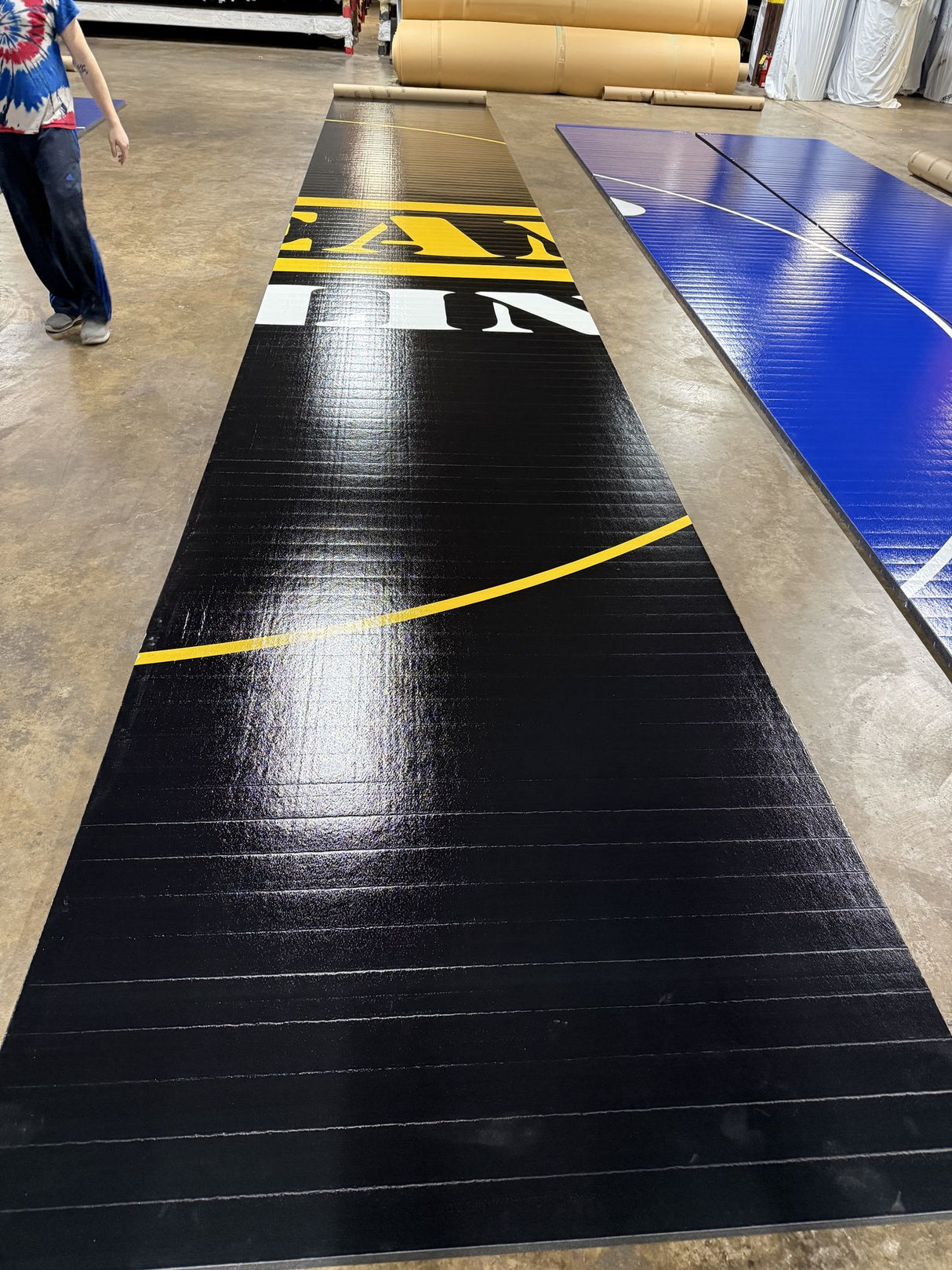 Flex 3 Wrestling - 6' x 39' 3" Black - 1 Section