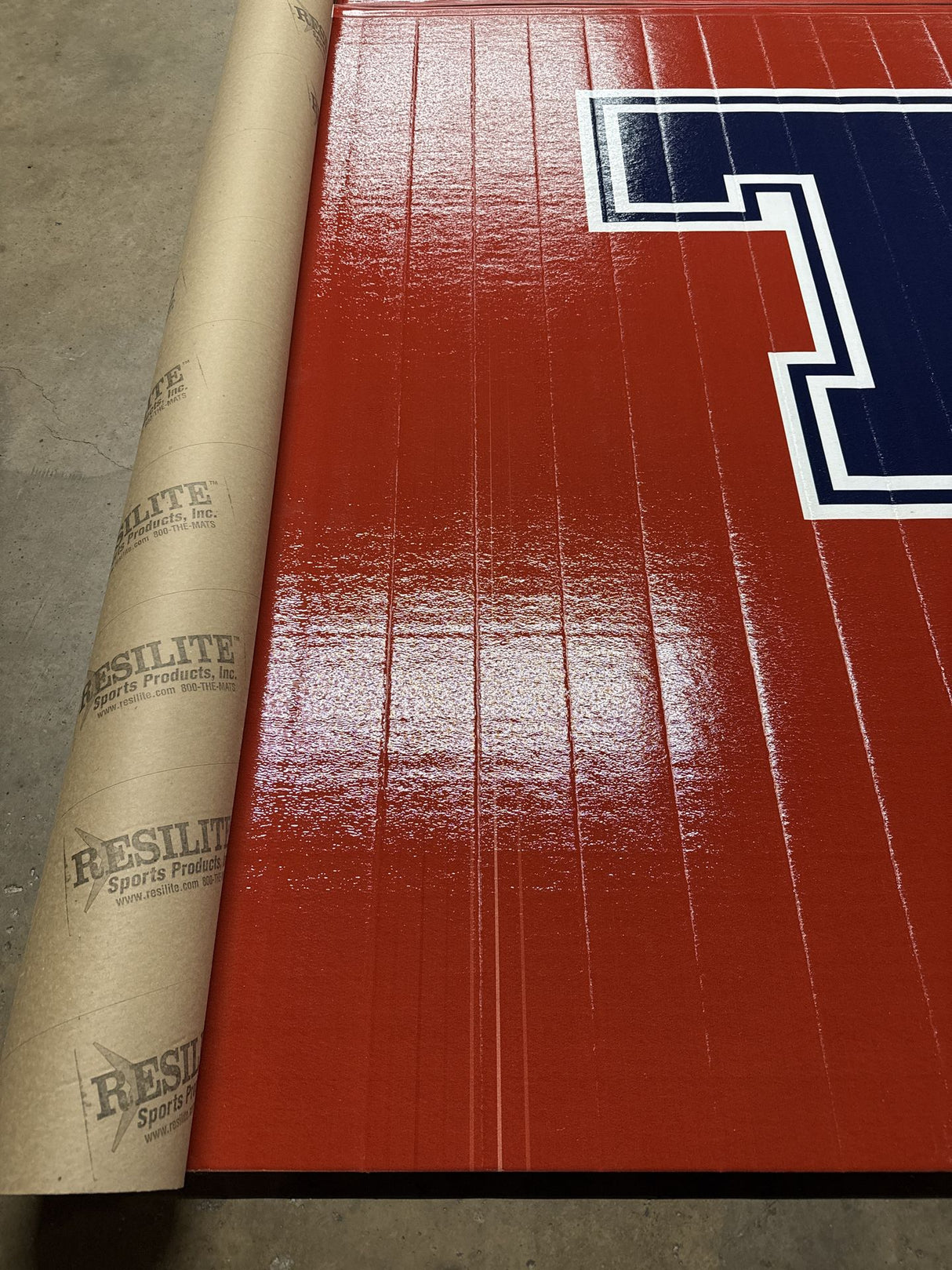 Flex 3 Wrestling Mat 42' x 42' - Red - Resi-Lock mat