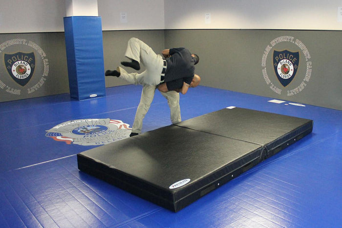 Resilite Crash Mat used in defensive tactics training
