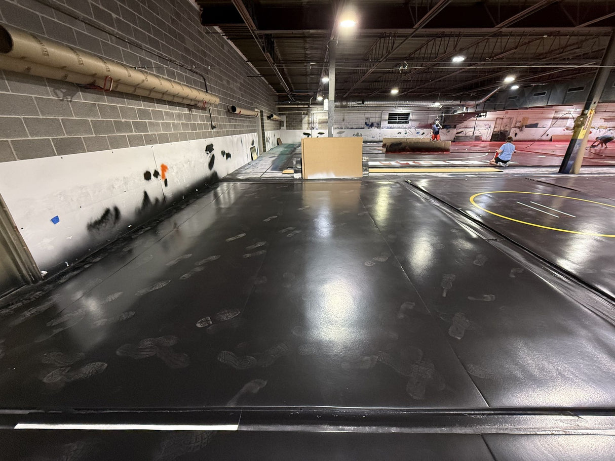 Classic Mat 15' 10" x 19' 2" Black